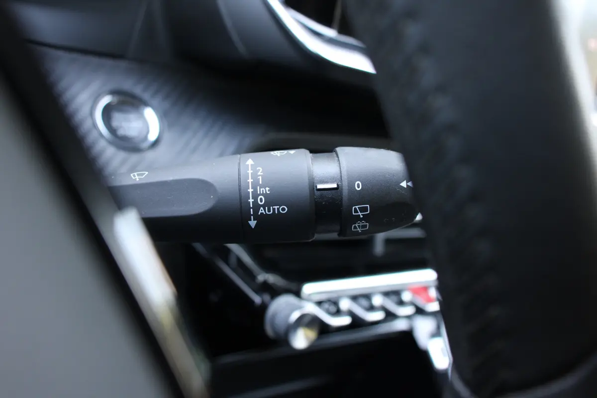 EV Active Pack 50 kWh | NL-AUTO! | CRUISE | LANE ASSIST | LED | PARK SENS | CLIMA | DEALER OH! | APPLE CARPLAY/ANDRIOID AUTO