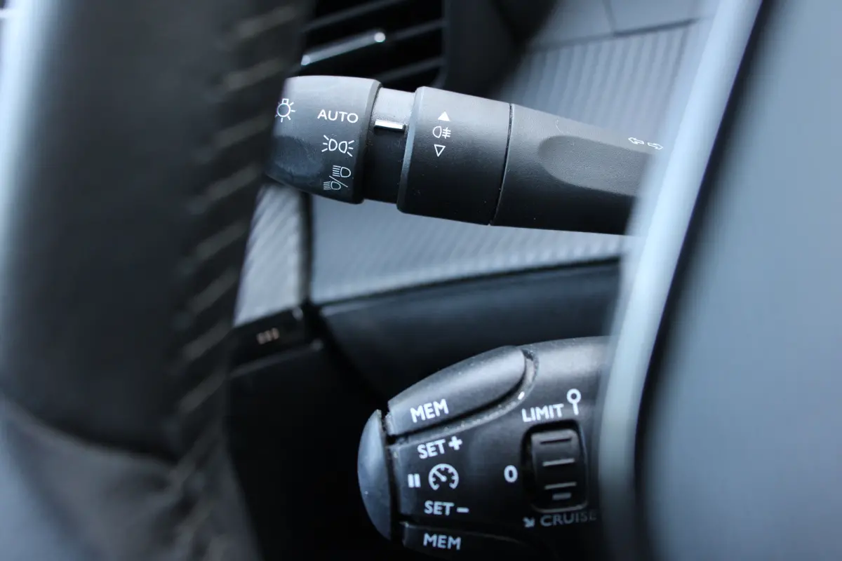 EV Active Pack 50 kWh | NL-AUTO! | CRUISE | LANE ASSIST | LED | PARK SENS | CLIMA | DEALER OH! | APPLE CARPLAY/ANDRIOID AUTO