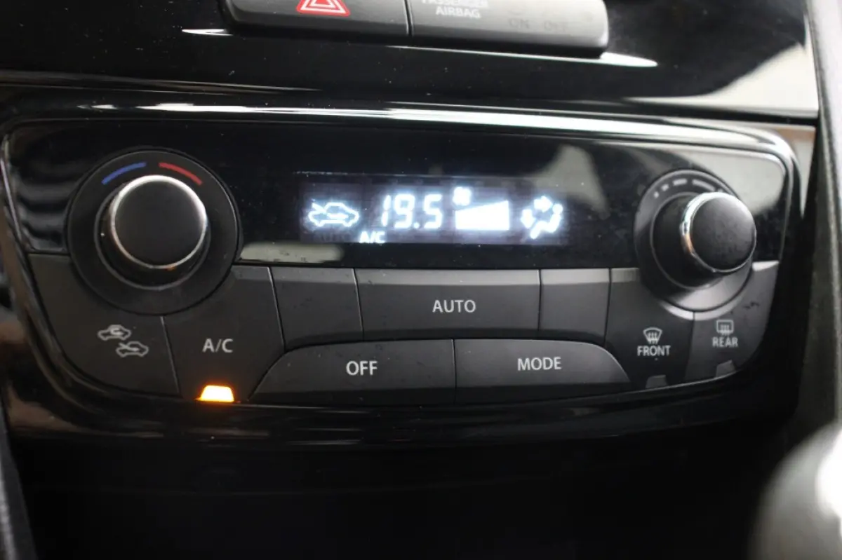 1.4 Boosterjet Select Smart Hybrid - Carplay, Camera, Clima, Stoelverw. Trekhaak