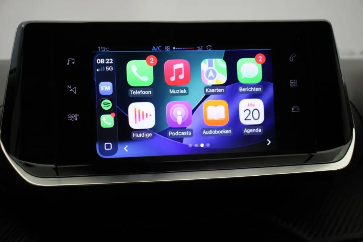 1.2 PureTech 100 Active - Carplay, Navi, Cruise