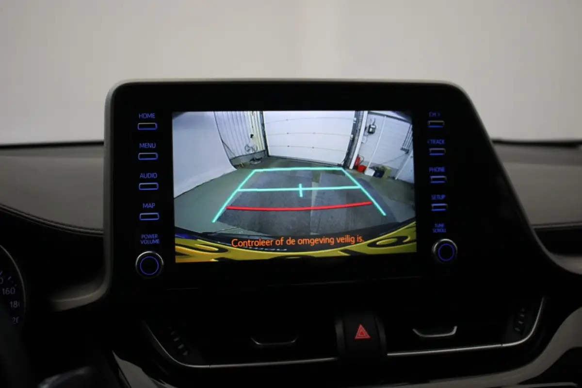 1.8 Hybrid Business - Carplay, Camera, Cruise, Clima