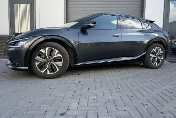 Plus Advanced 77.4 kWh AWD |TREKAAK|SOH100%