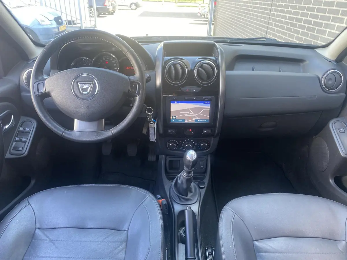1.2 TCe 4x2 Blackshadow | Orig. NL-Auto | Dealer onderhouden | Trekhaak | Navi + Camera | Leder|