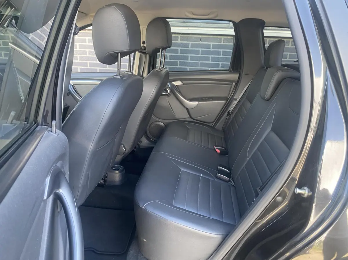 1.2 TCe 4x2 Blackshadow | Orig. NL-Auto | Dealer onderhouden | Trekhaak | Navi + Camera | Leder|