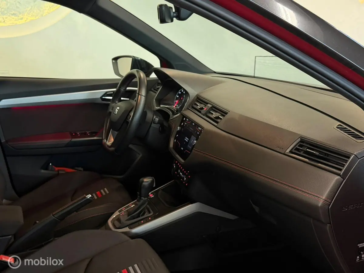 1.0 TSI FR Business Intense Keyless/Camera/Carplay