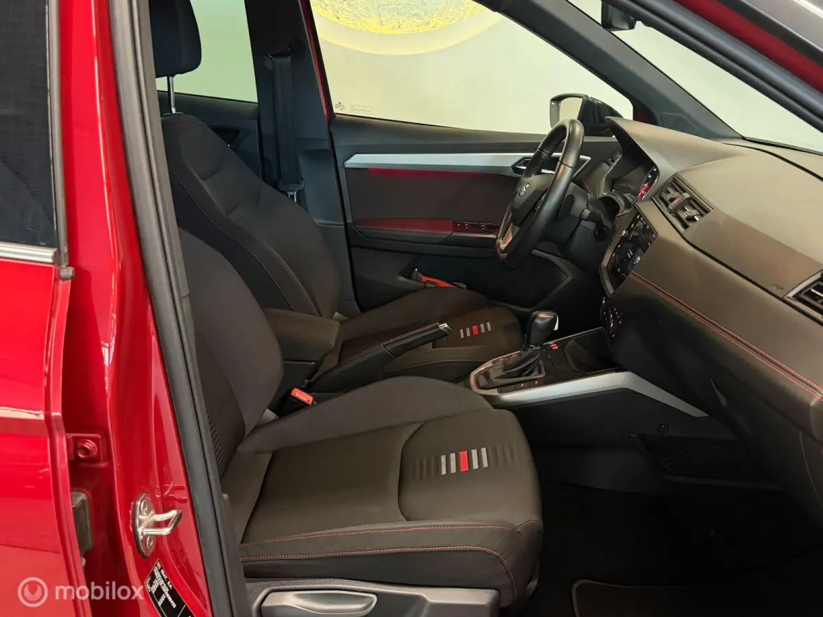1.0 TSI FR Business Intense Keyless/Camera/Carplay
