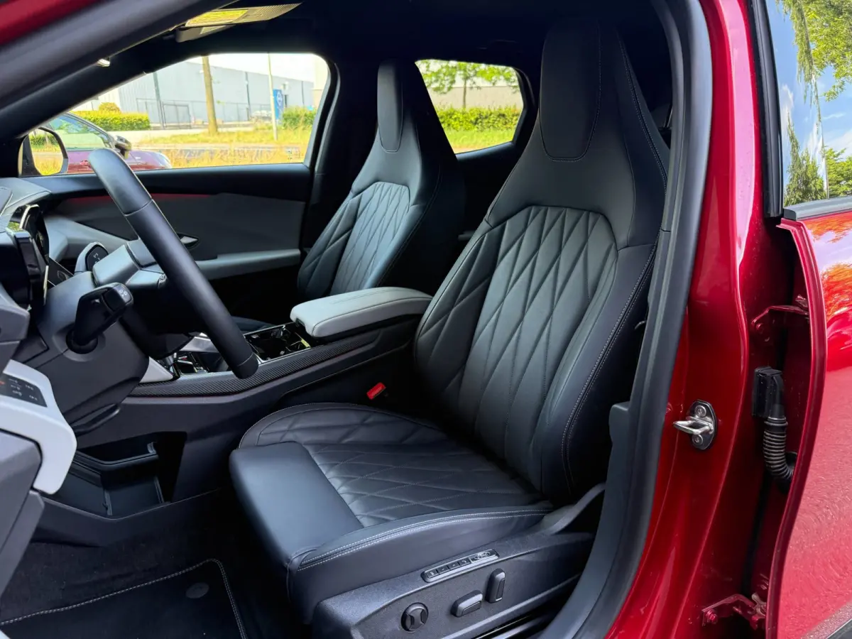 Premium Extended Range AWD 79 kWh Warmte, HUD, 360 graden VOL!!