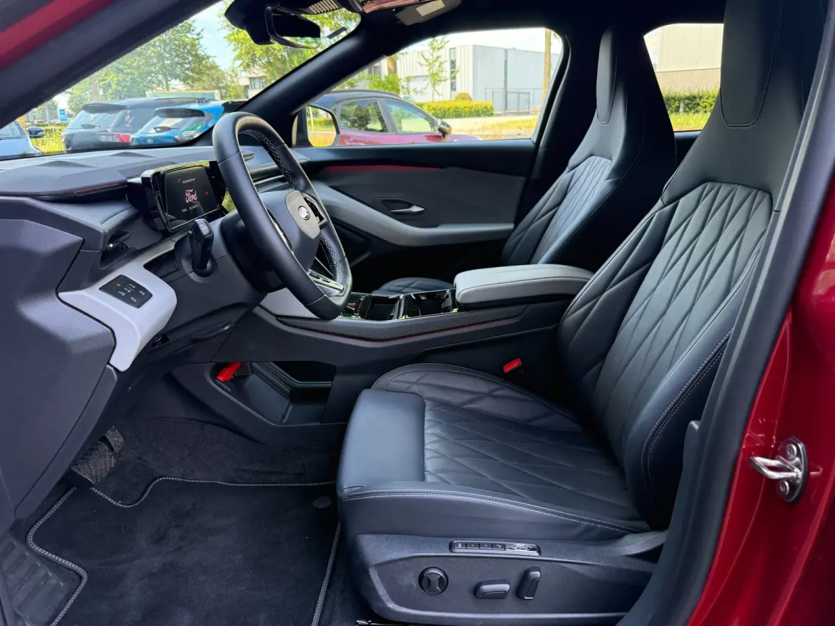 Premium Extended Range AWD 79 kWh Warmte, HUD, 360 graden VOL!!
