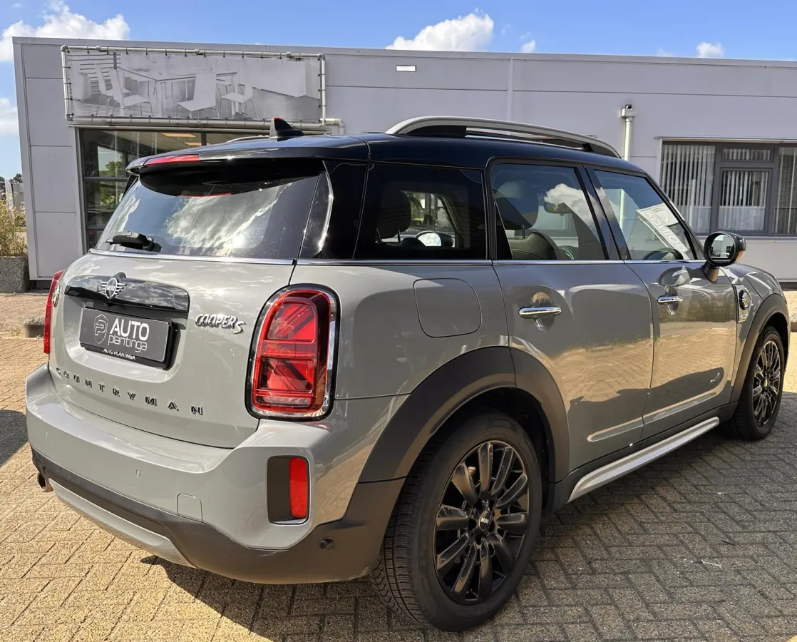 Cooper ALL4 AT | FACELIFT | 1e Eigenaar | Dealeronderhouden | Virtual Cockpit | PANO | Stoelverwarming | Navigatie | Carplay | Elektrische Achterklep | Achteruitrijcamera | Parkeersensoren |