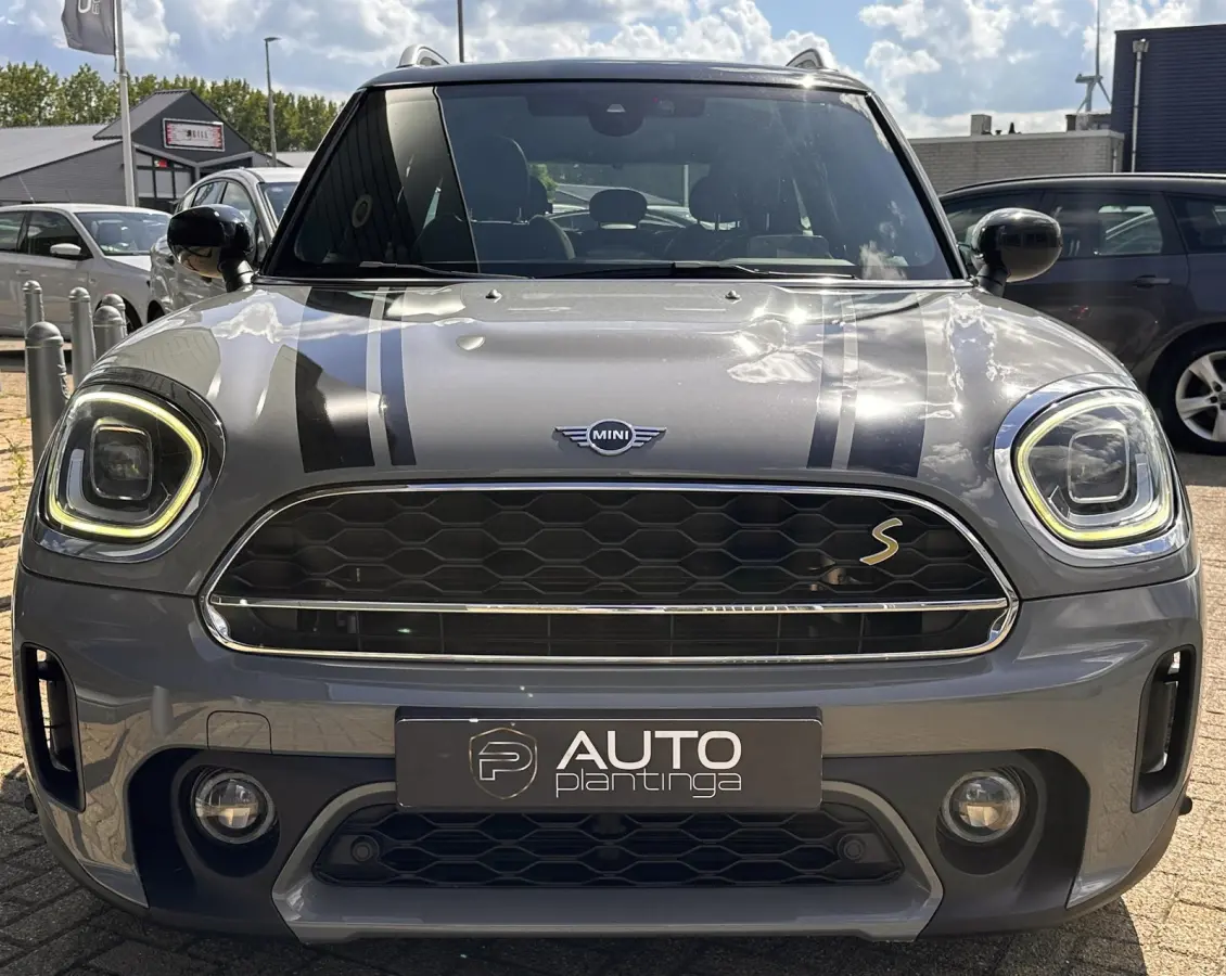 Cooper ALL4 AT | FACELIFT | 1e Eigenaar | Dealeronderhouden | Virtual Cockpit | PANO | Stoelverwarming | Navigatie | Carplay | Elektrische Achterklep | Achteruitrijcamera | Parkeersensoren |