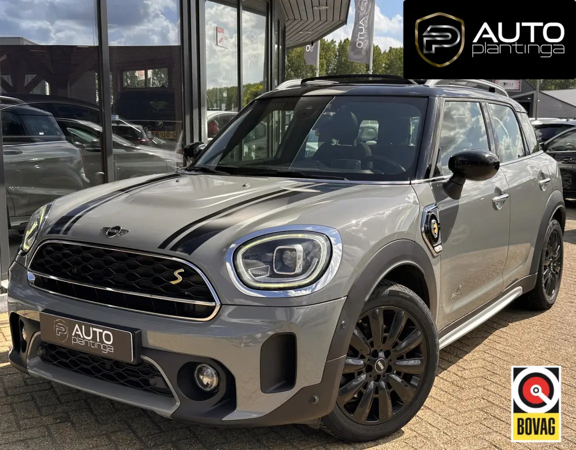 Cooper ALL4 AT | FACELIFT | 1e Eigenaar | Dealeronderhouden | Virtual Cockpit | PANO | Stoelverwarming | Navigatie | Carplay | Elektrische Achterklep | Achteruitrijcamera | Parkeersensoren |