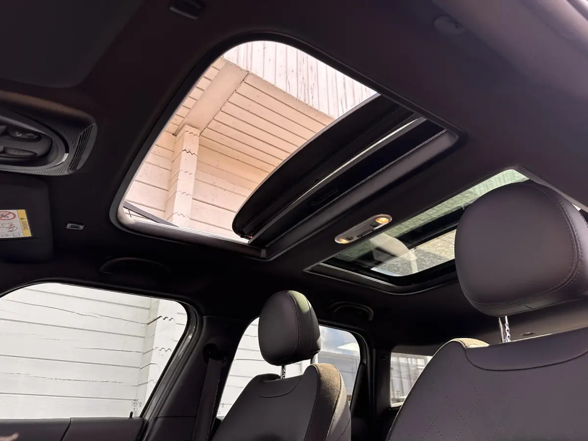 Cooper ALL4 AT | FACELIFT | 1e Eigenaar | Dealeronderhouden | Virtual Cockpit | PANO | Stoelverwarming | Navigatie | Carplay | Elektrische Achterklep | Achteruitrijcamera | Parkeersensoren |