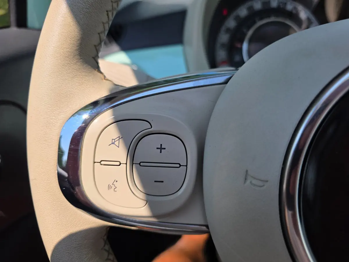 0.9 TwinAir Turbo Lounge AIRCO/cruise cabrio