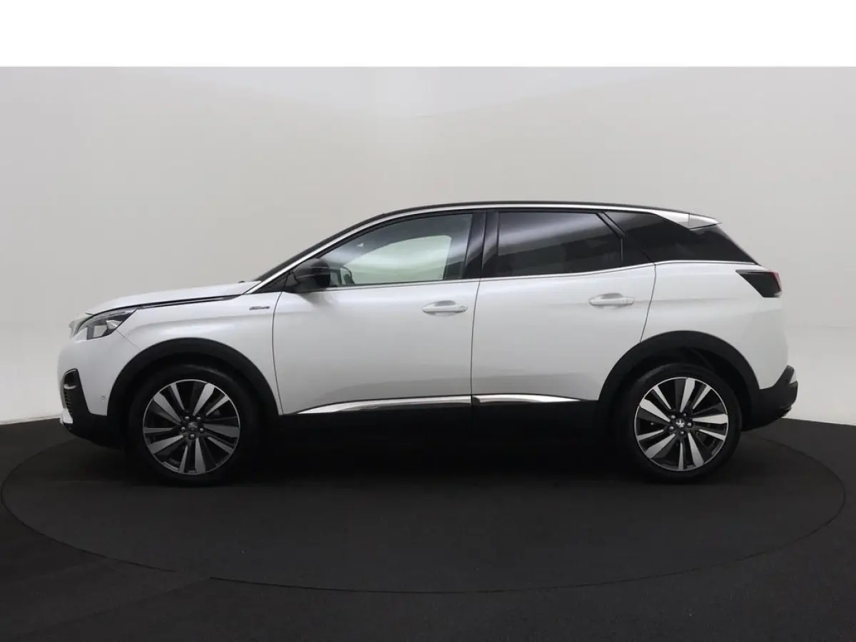1.2T 130PK GT Line Trekhaak/Ecc/Camera/Led/CarPlay