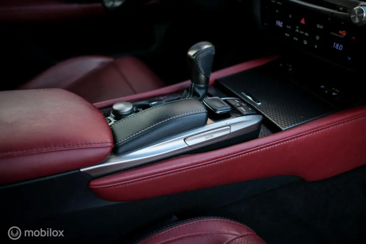 450h F Sport Line 346 pk V6 | Dealer OH | Stoelkoeling | Trekhaak | Facelift model | Unieke auto | Camera |