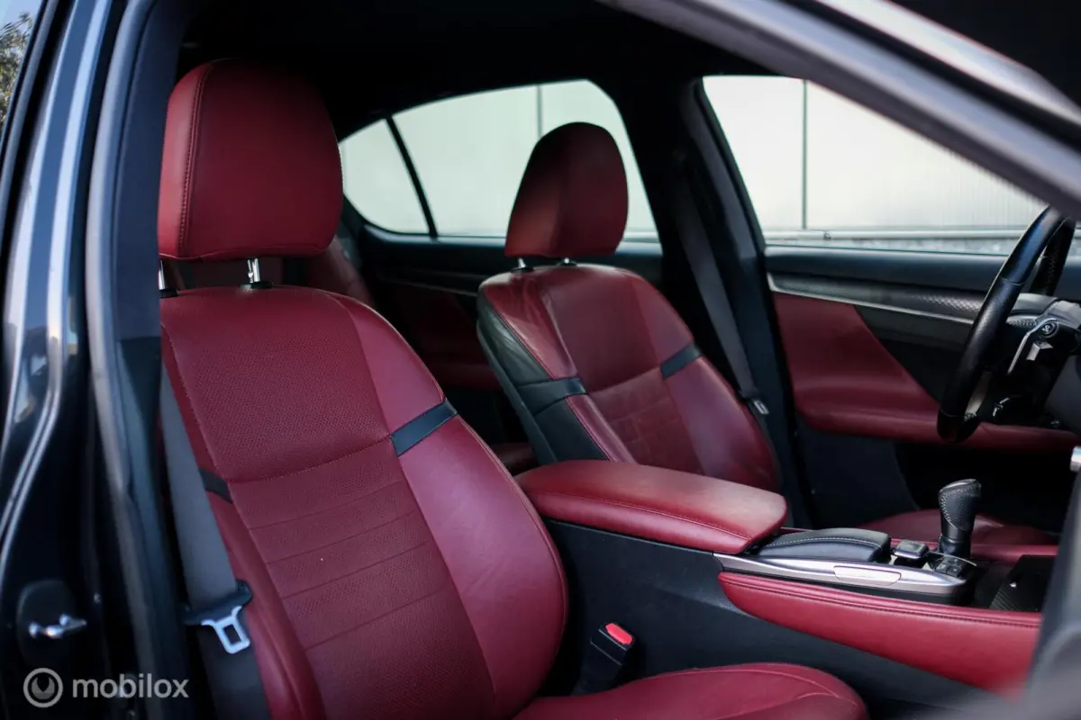 450h F Sport Line 346 pk V6 | Dealer OH | Stoelkoeling | Trekhaak | Facelift model | Unieke auto | Camera |
