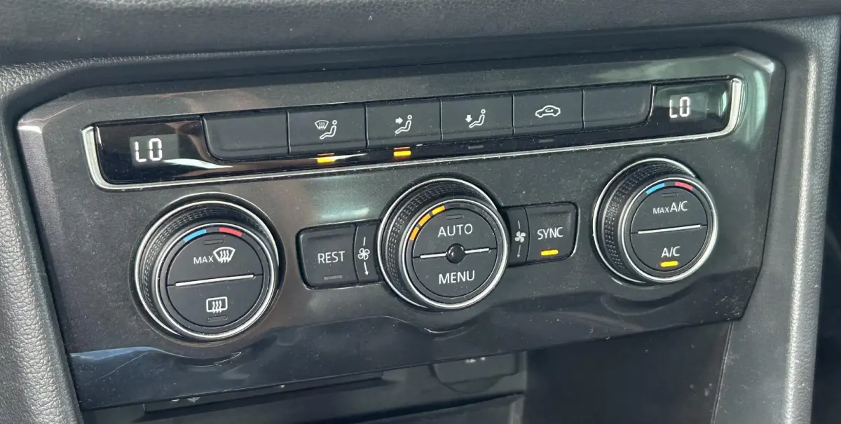 1.4 TSI Comfortline 125PK | NL AUTO | Onderhoudshistorie | NAP | 2 Sleutels | Cruise Control | Climate Control | Parkeersensoren | Navigatie | Armsteun |