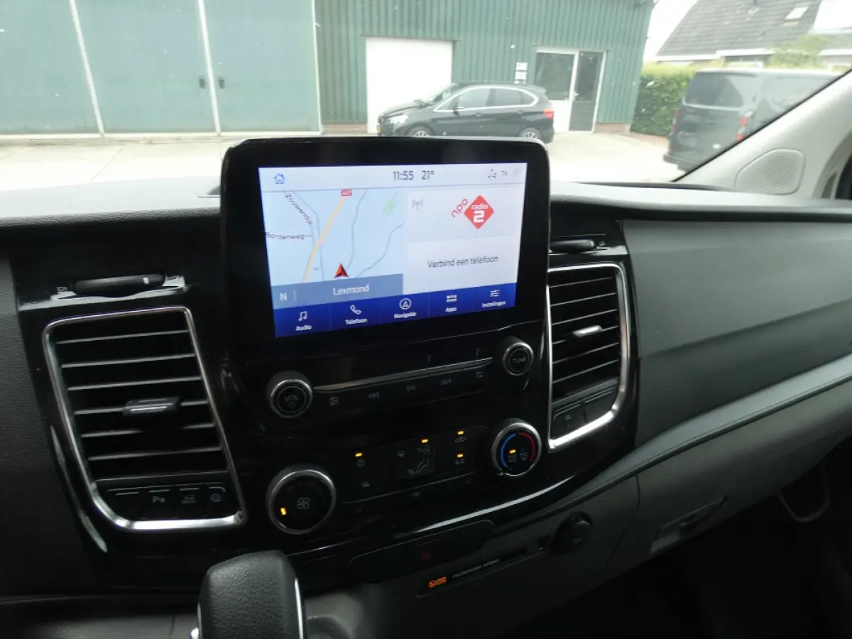 320 2.0 TDCI L2H1 Sport* navi/cam*xenon*
