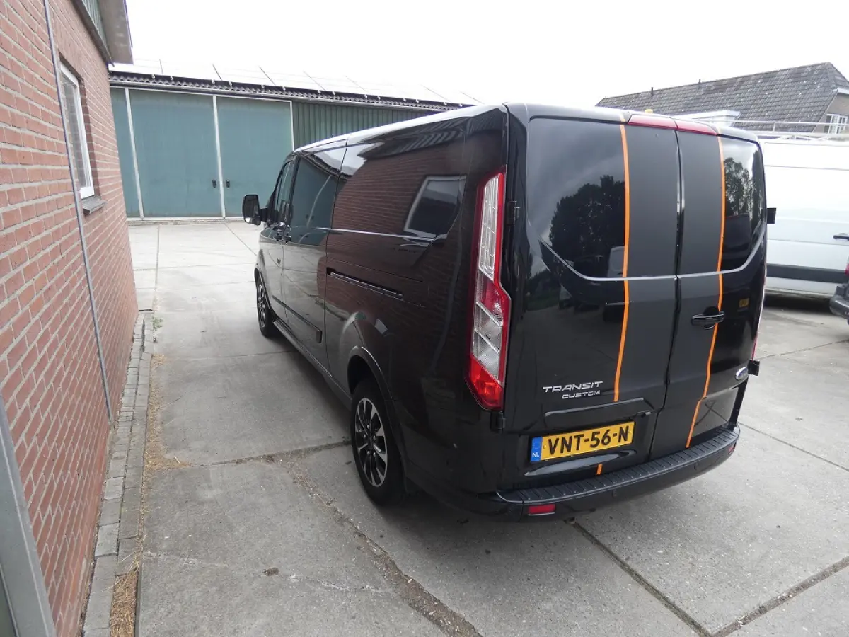 320 2.0 TDCI L2H1 Sport* navi/cam*xenon*