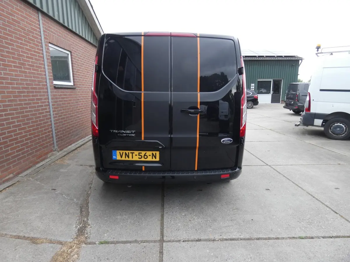 320 2.0 TDCI L2H1 Sport* navi/cam*xenon*