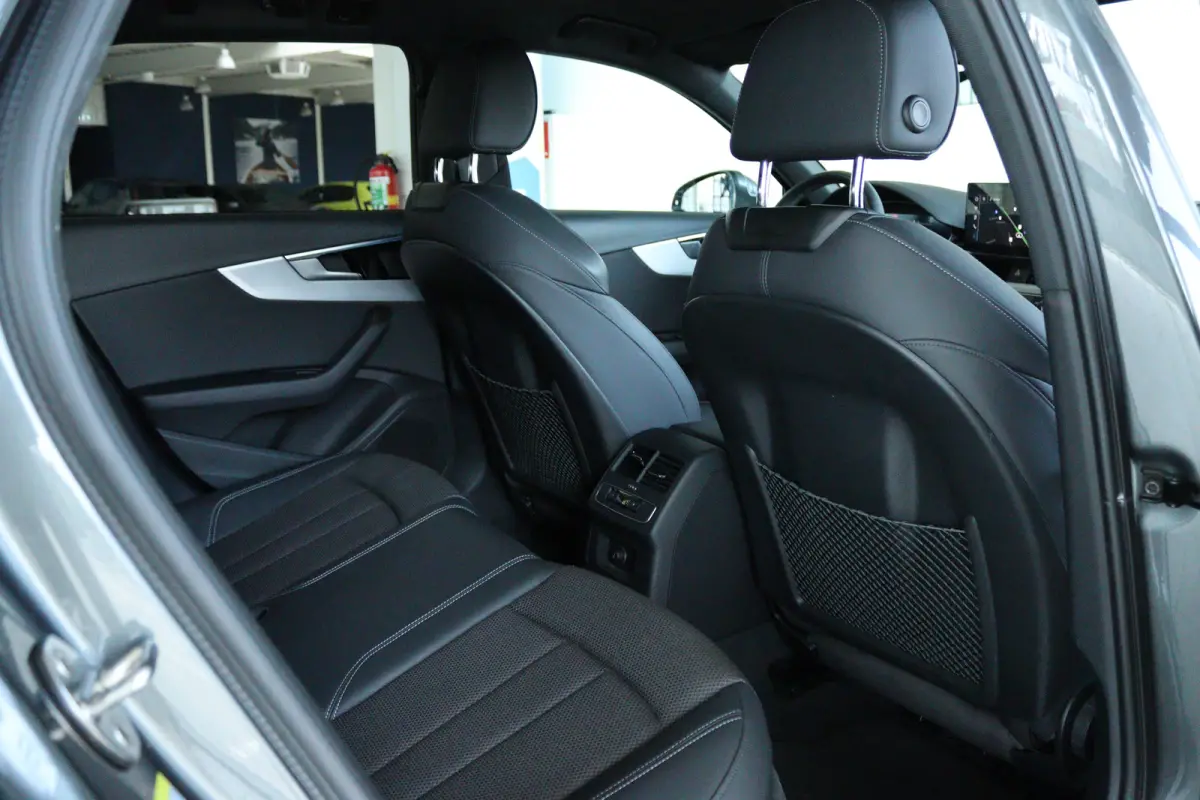 35 TFSI S edition Competition | Cruise Control | Stoelverwarming | Virtual Cockpit | Navi | Carplay | Elektr. klep | Sfeerverlichting | LED
