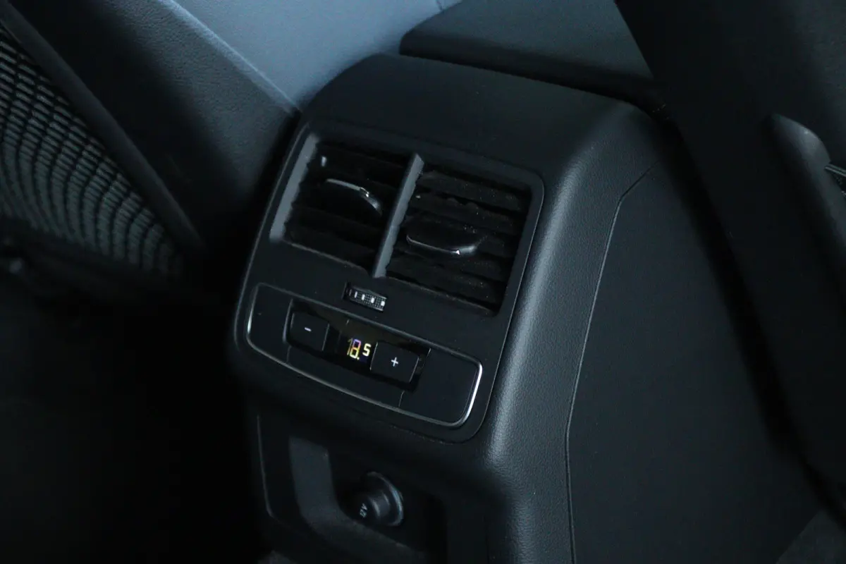 35 TFSI S edition Competition | Cruise Control | Stoelverwarming | Virtual Cockpit | Navi | Carplay | Elektr. klep | Sfeerverlichting | LED