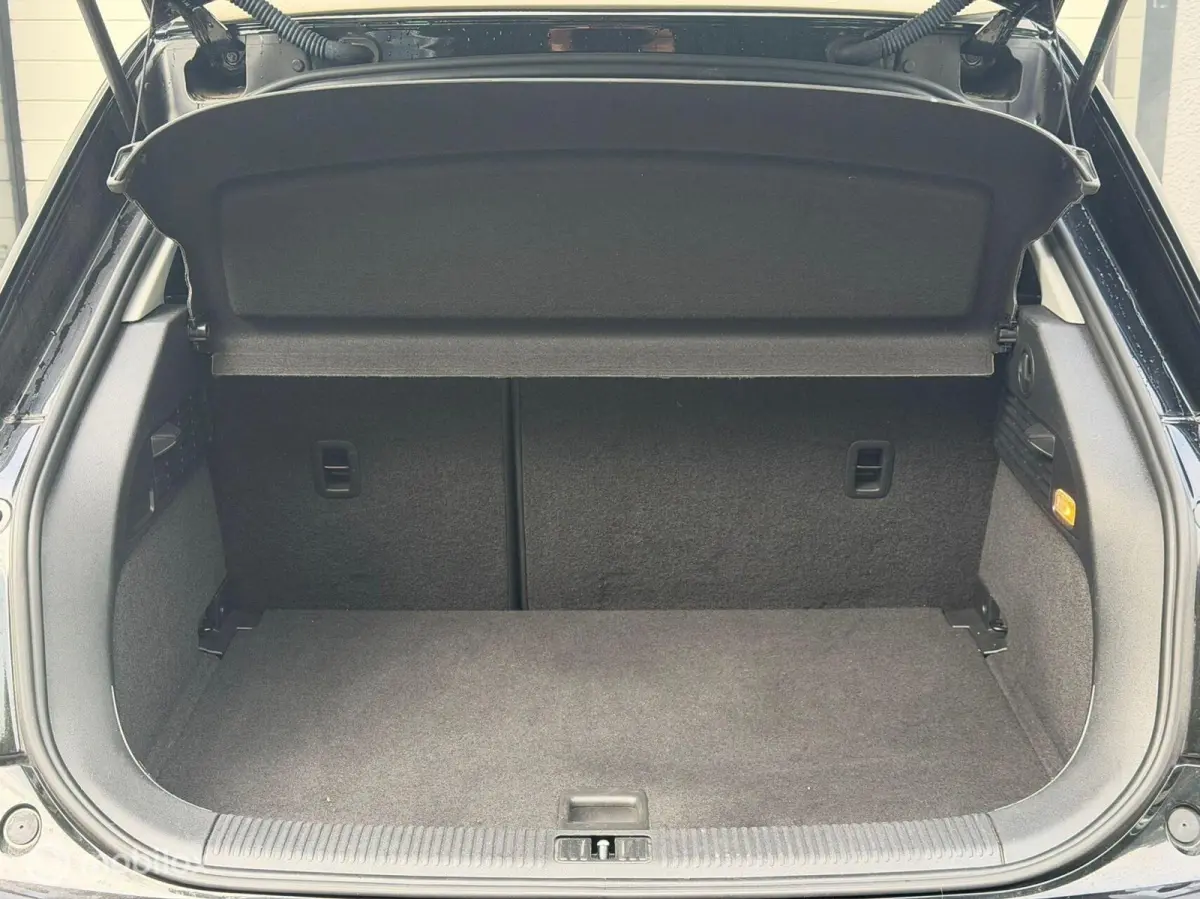 1.0 TFSI / airco / cruise / navi / nap / nieuwe apk