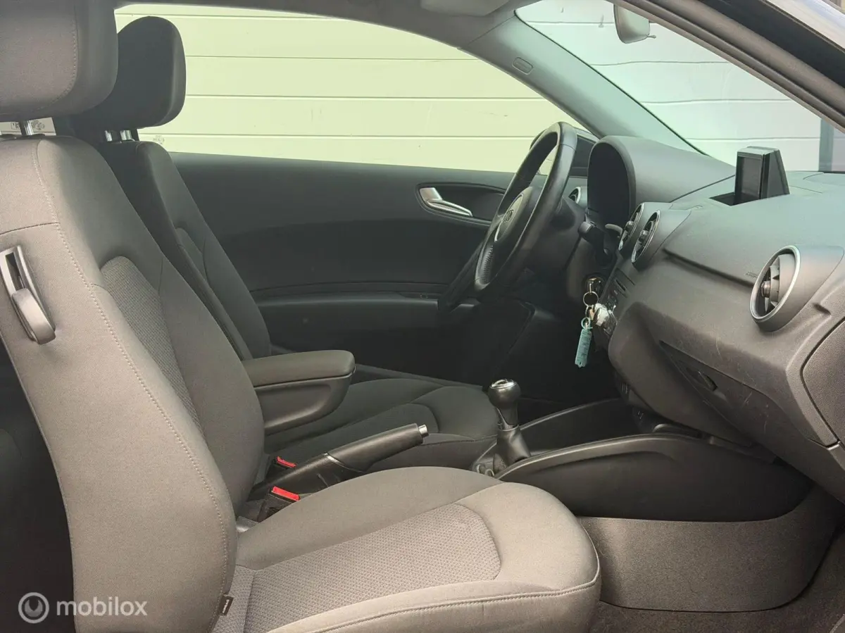 1.0 TFSI / airco / cruise / navi / nap / nieuwe apk
