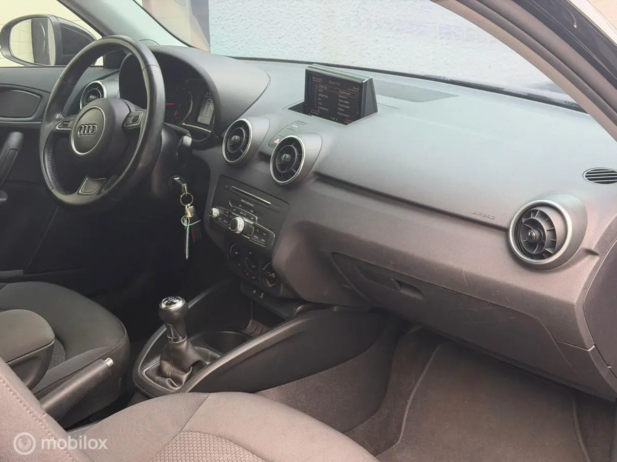 1.0 TFSI / airco / cruise / navi / nap / nieuwe apk