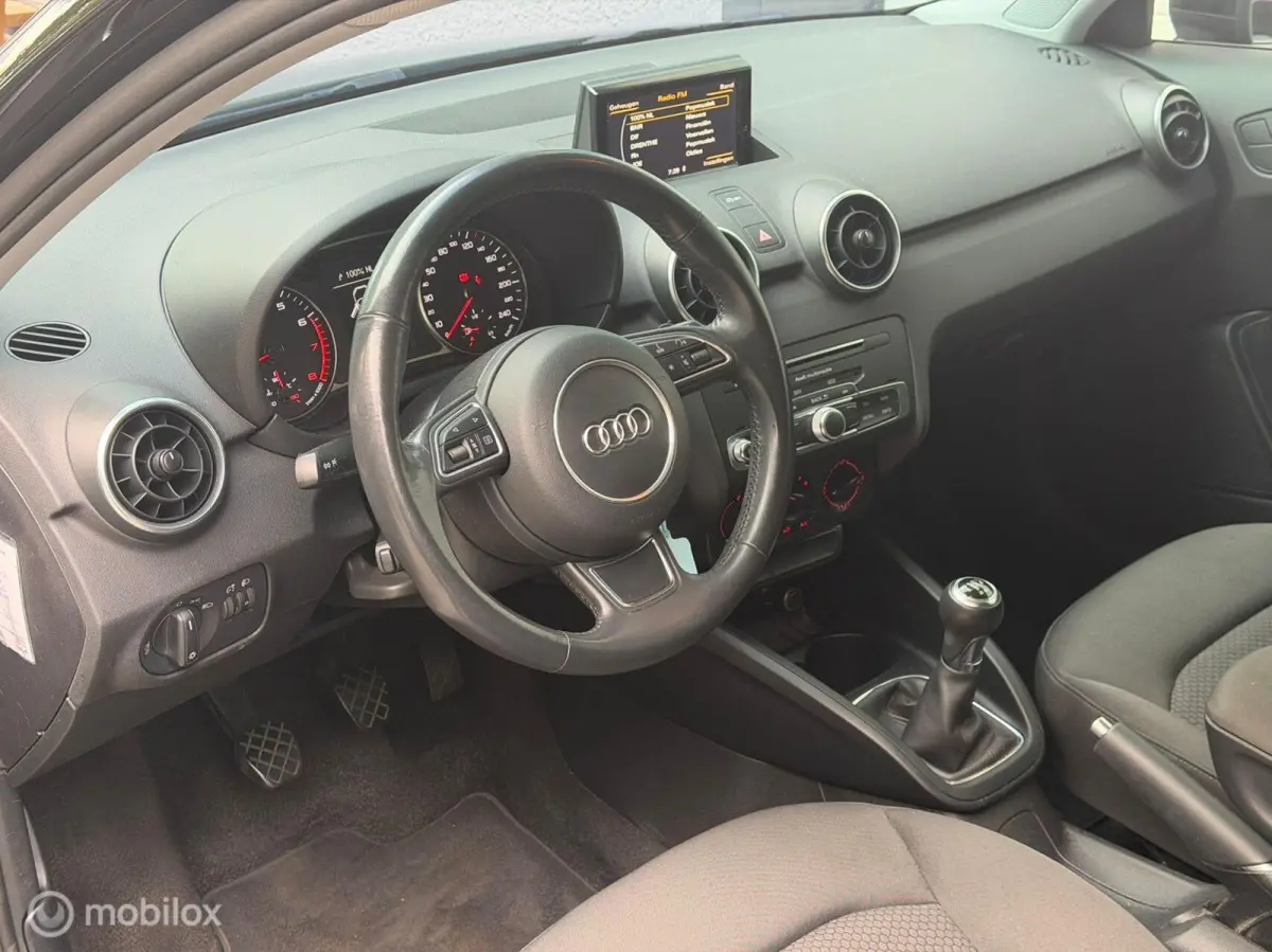 1.0 TFSI / airco / cruise / navi / nap / nieuwe apk