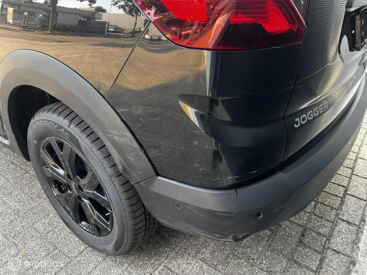 1.0 TCe AIRCO/CRUISE/PDC/5PERS/SCHADE