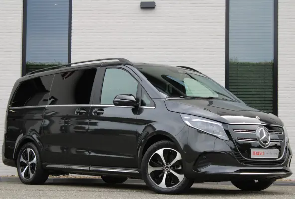 300 L2 / AMG / Luchtvering / 7-Persoons / Burmester / Electr Stoelen / Vol Opties / NIEUW!!