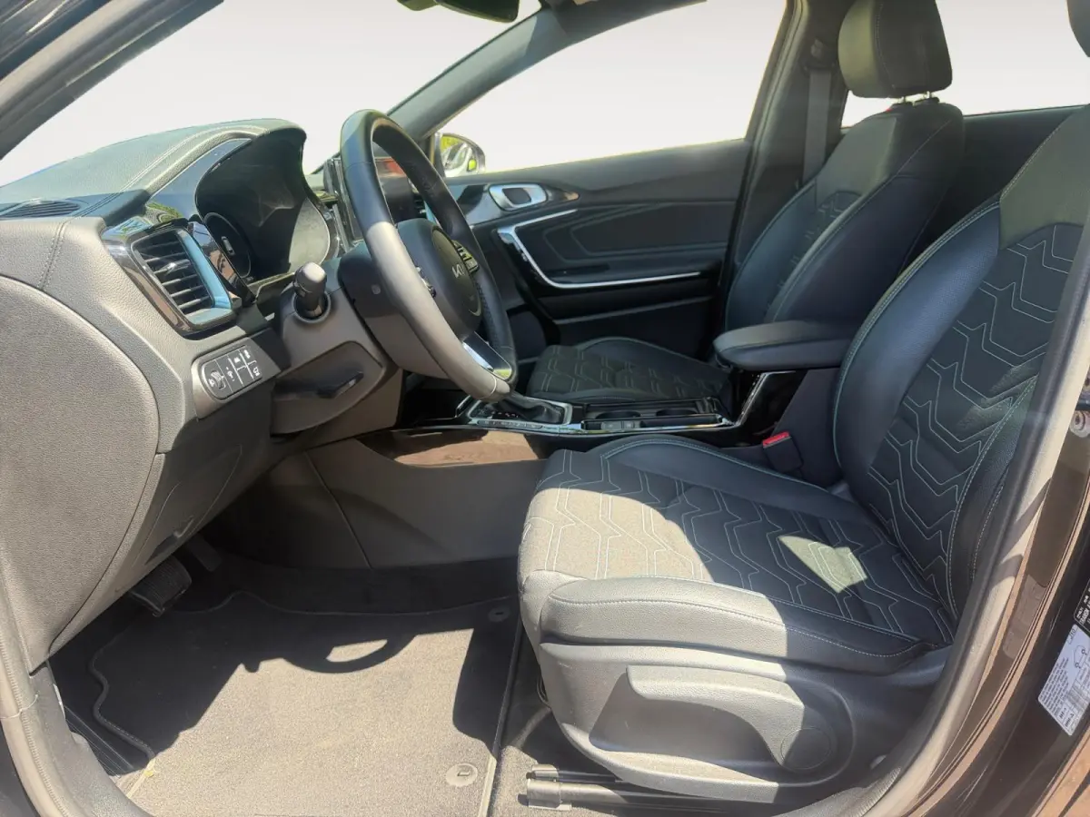 1.0 T-GDi MHEV Design Edition AUTOMAAT | STOELVERWARMING | ELEKTRISCHE ACHTERKLEP | RESTERENDE FABRIEKSGARANTIE TM 2032