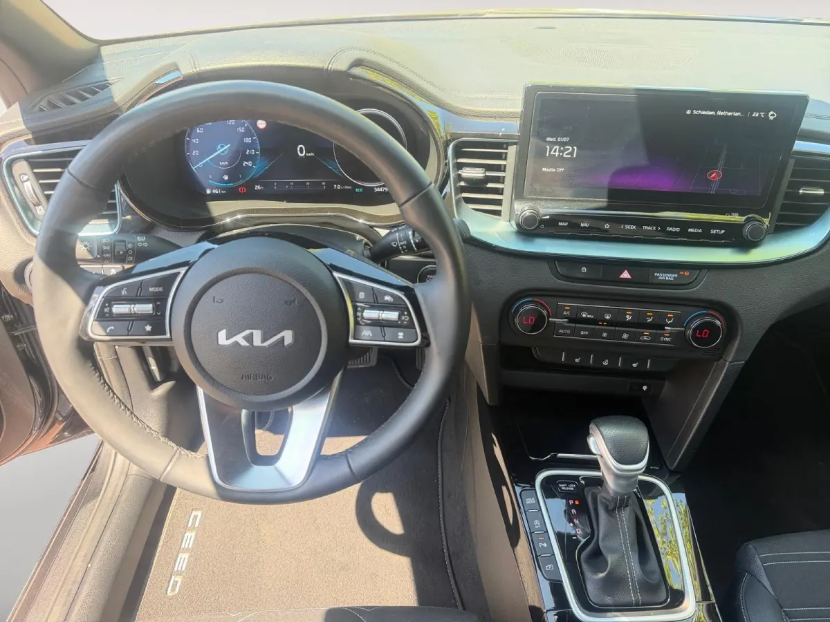 1.0 T-GDi MHEV Design Edition AUTOMAAT | STOELVERWARMING | ELEKTRISCHE ACHTERKLEP | RESTERENDE FABRIEKSGARANTIE TM 2032