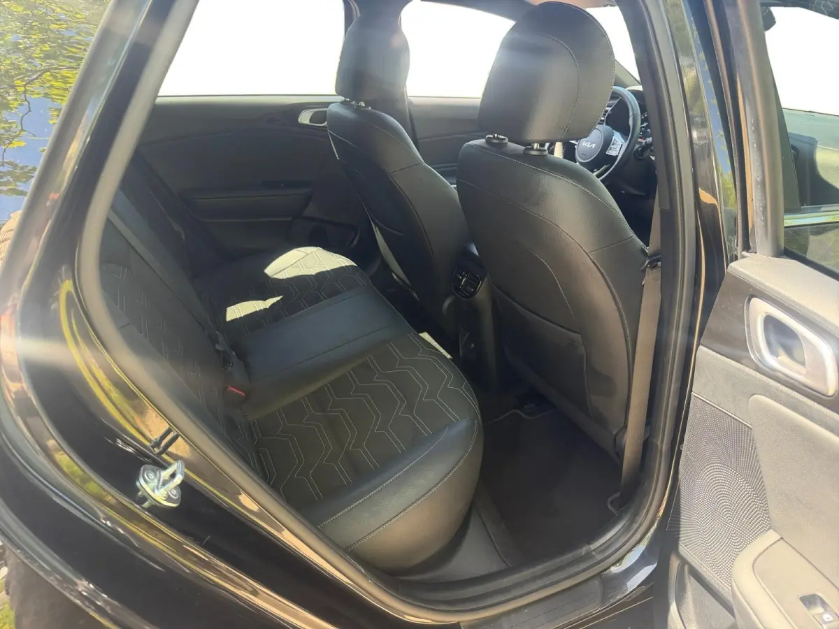 1.0 T-GDi MHEV Design Edition AUTOMAAT | STOELVERWARMING | ELEKTRISCHE ACHTERKLEP | RESTERENDE FABRIEKSGARANTIE TM 2032