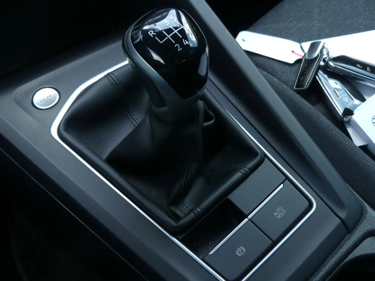 1.0 TSI Life / Carplay / Camera