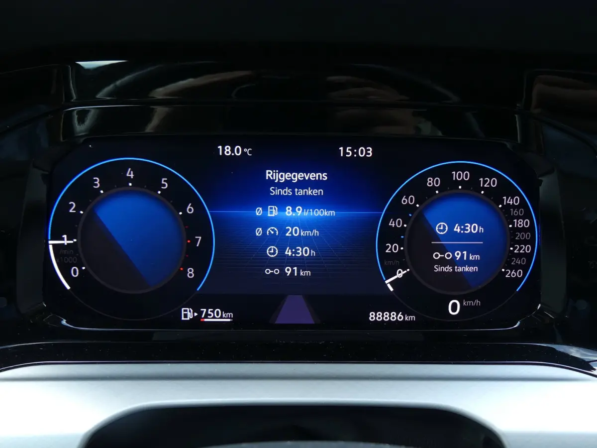 1.0 TSI Life / Carplay / Camera