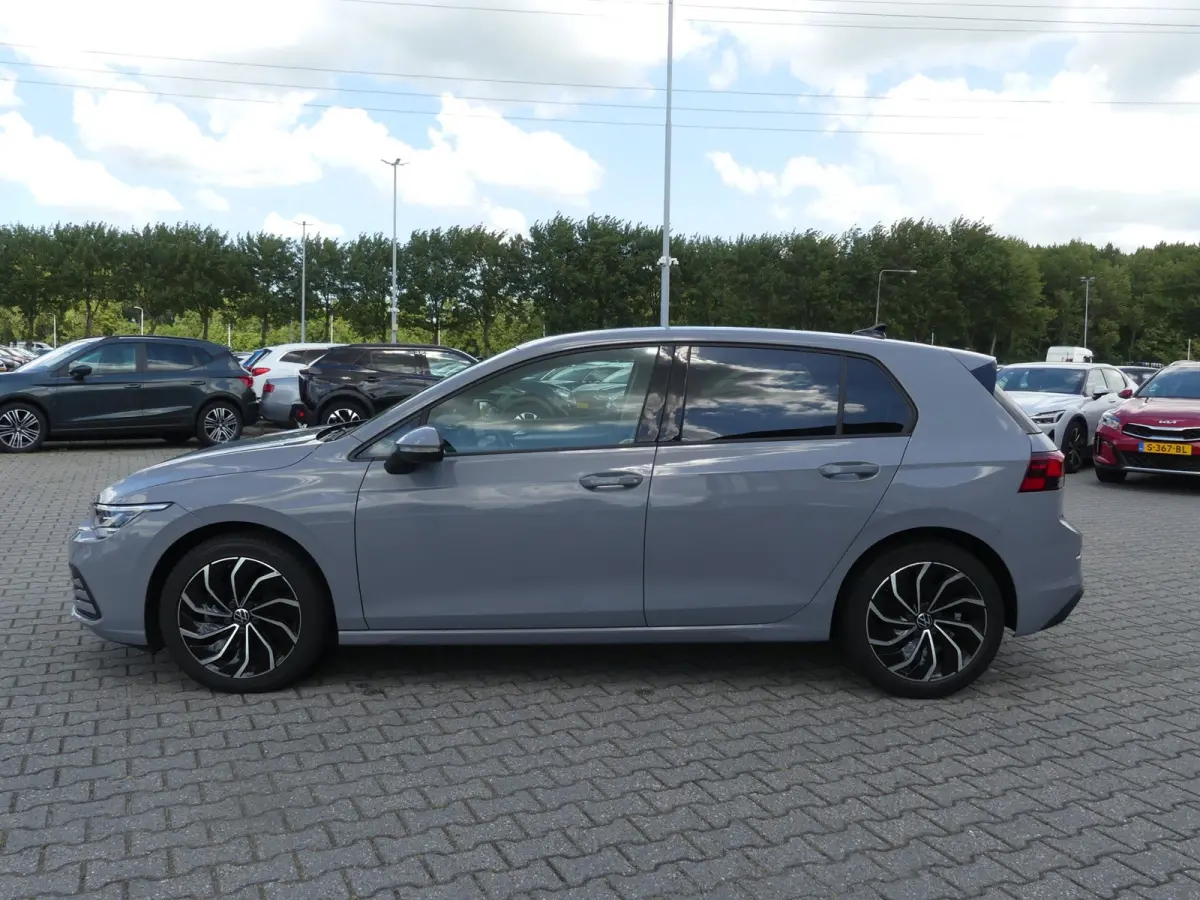1.0 TSI Life / Carplay / Camera