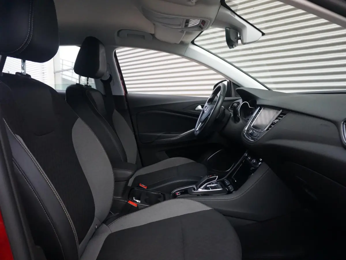 1.6 Turbo Hybrid Business Edition