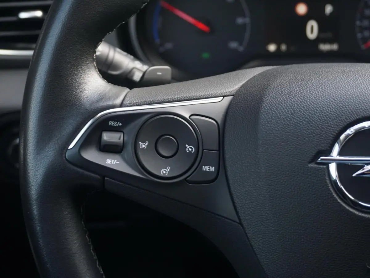 1.6 Turbo Hybrid Business Edition