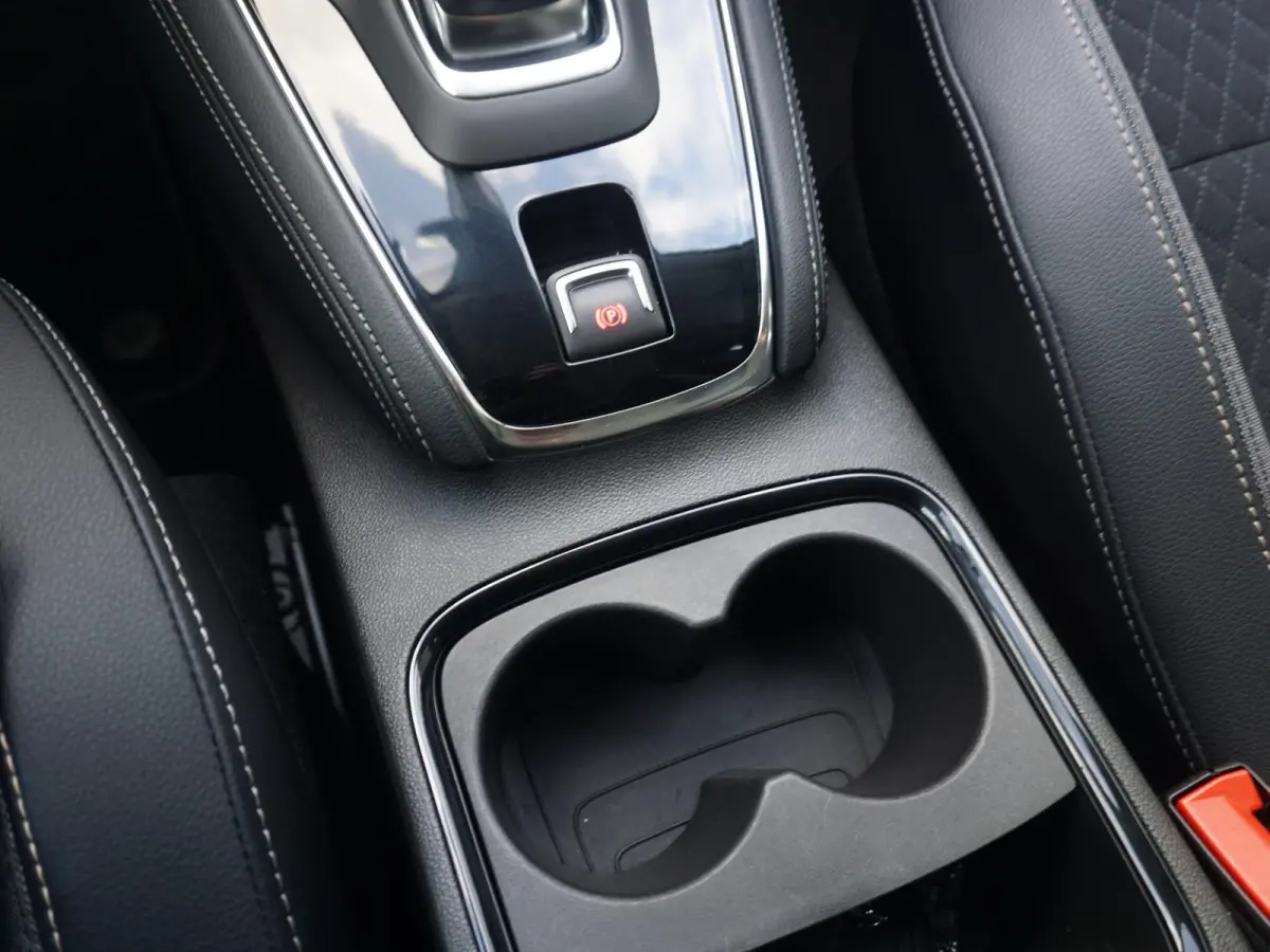 1.6 Turbo Hybrid Business Edition