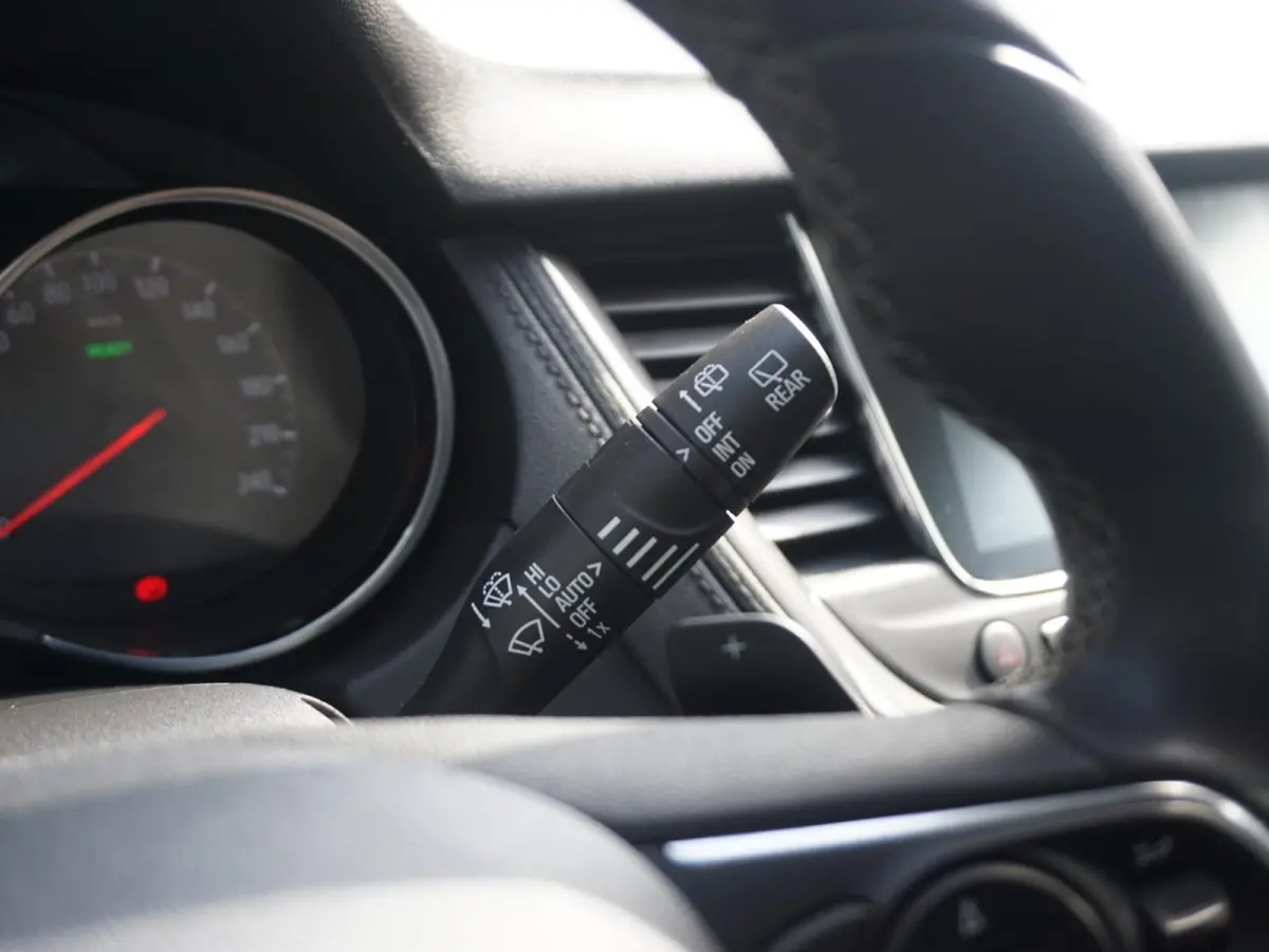 1.6 Turbo Hybrid Business Edition