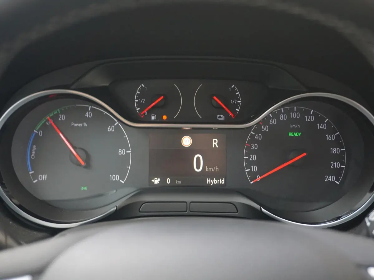 1.6 Turbo Hybrid Business Edition