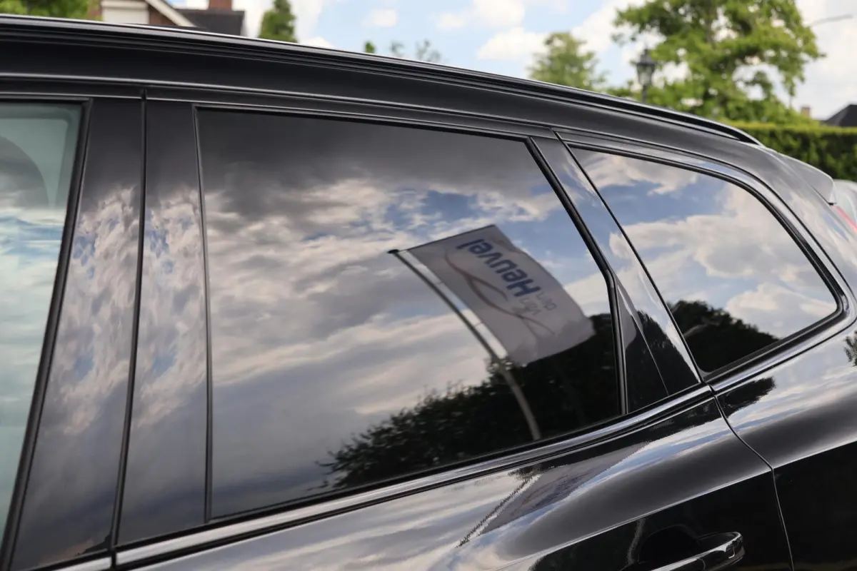 T6 Recharge AWD Black Edition | Stoelverwarming | Parkeercamera | Panoramadak | Pilot Assist | HUD | keyless