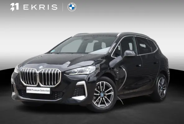 225e xDrive | M Sportpakket | Innovation Pack | Driving Assistant Prof. | Trekhaak | Head-Up | Elektr. Stoelen | Parking Assistant Plus | Comfort Access | SOH 96% | 17'' LMV