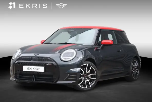 Cooper E | John Cooper Works + Pakket M + Panodak + Driving Assistant + JCW Sportstoelen + Comfort Access + Stuurwiel Verwarmd + Getint Glas + SOH 97% + 18" JCW Lap Spoke 2-tone