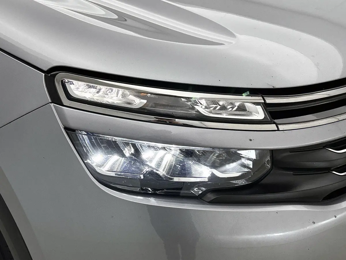 1.2 130pk Business | Navigatie | Camera | 18"LMV | LED | Stoelverwarming | Apple Carplay/Android Auto |