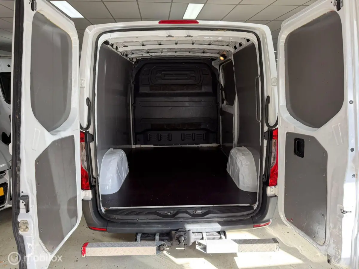 bestel 211 2.2 CDI L1H1