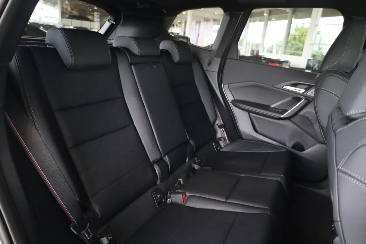 eDrive20 | M Sportpakket Pro | Harman/Kardon | Panoramadak | Trekhaak