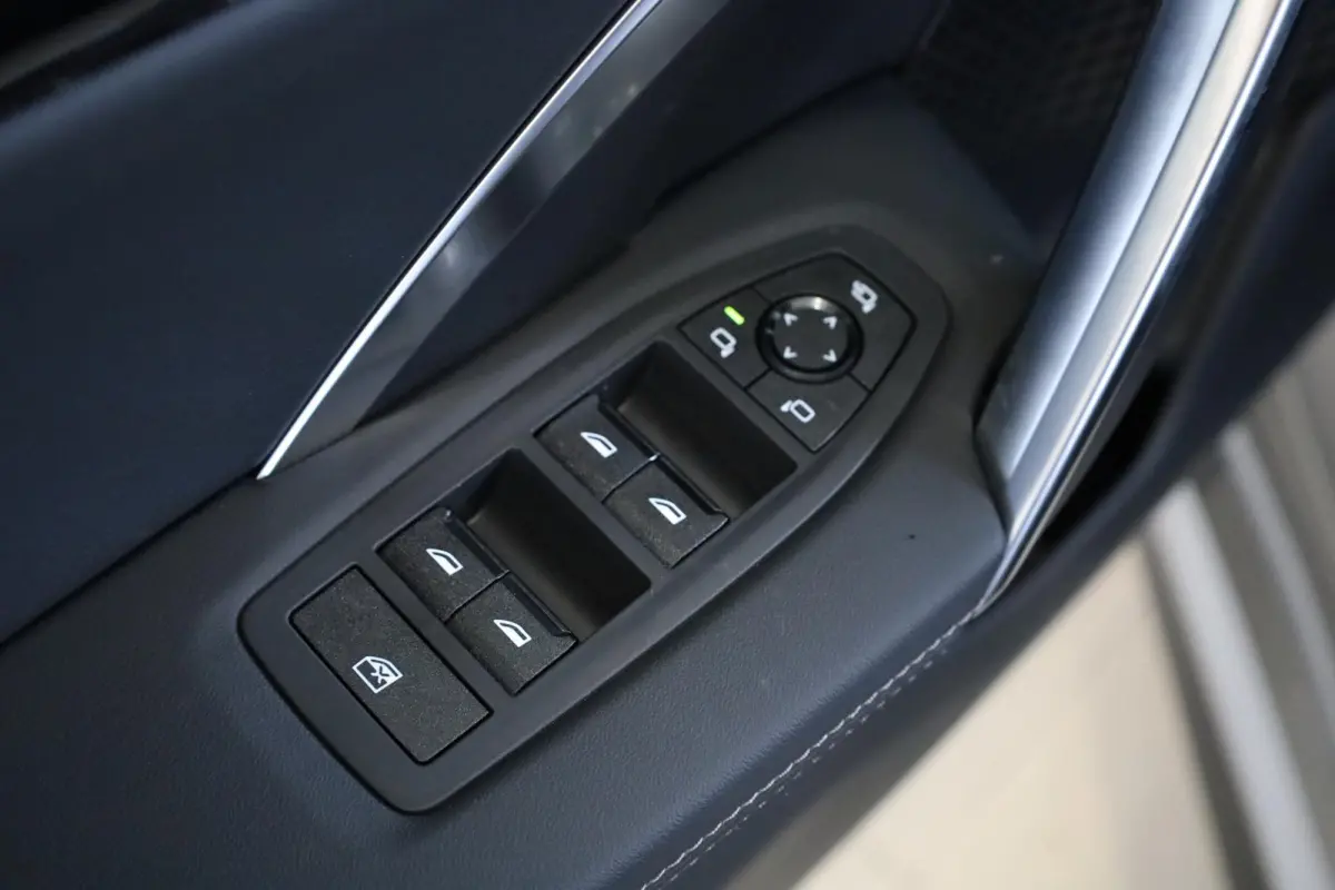 eDrive20 | M Sportpakket Pro | Harman/Kardon | Panoramadak | Trekhaak